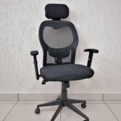 Кресло Barneo K-128 для персонала (черная ткань черная сетка) в Муравленко - muravlenko.mebel24.online | фото