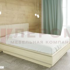Кровать КР-1013 с мягким изголовьем в Муравленко - muravlenko.mebel24.online | фото