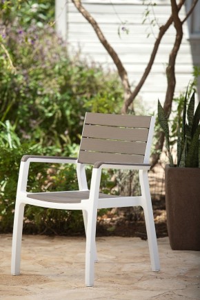 Стул c подлокотниками Гармония (Harmony armchair) белый-капучино в Муравленко - muravlenko.mebel24.online | фото 1